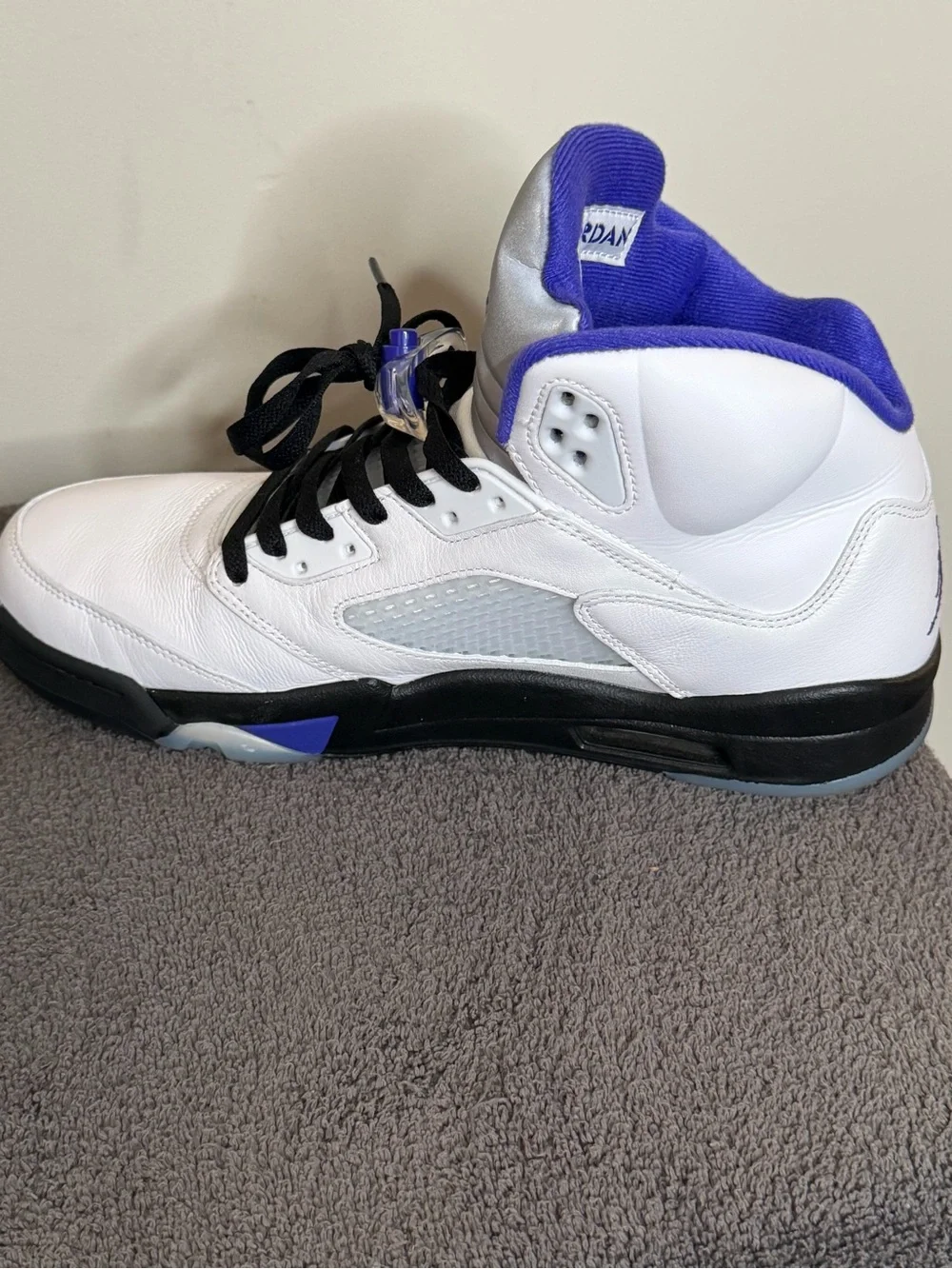 Air Jordan 5 Retro “Concord” White/Purple- Men’s size 11